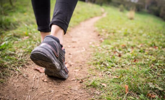 יתרונות בריאותיים בהליכה