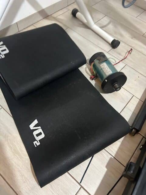 רצועת הליכה VO2 ומנוע לפני החלפה