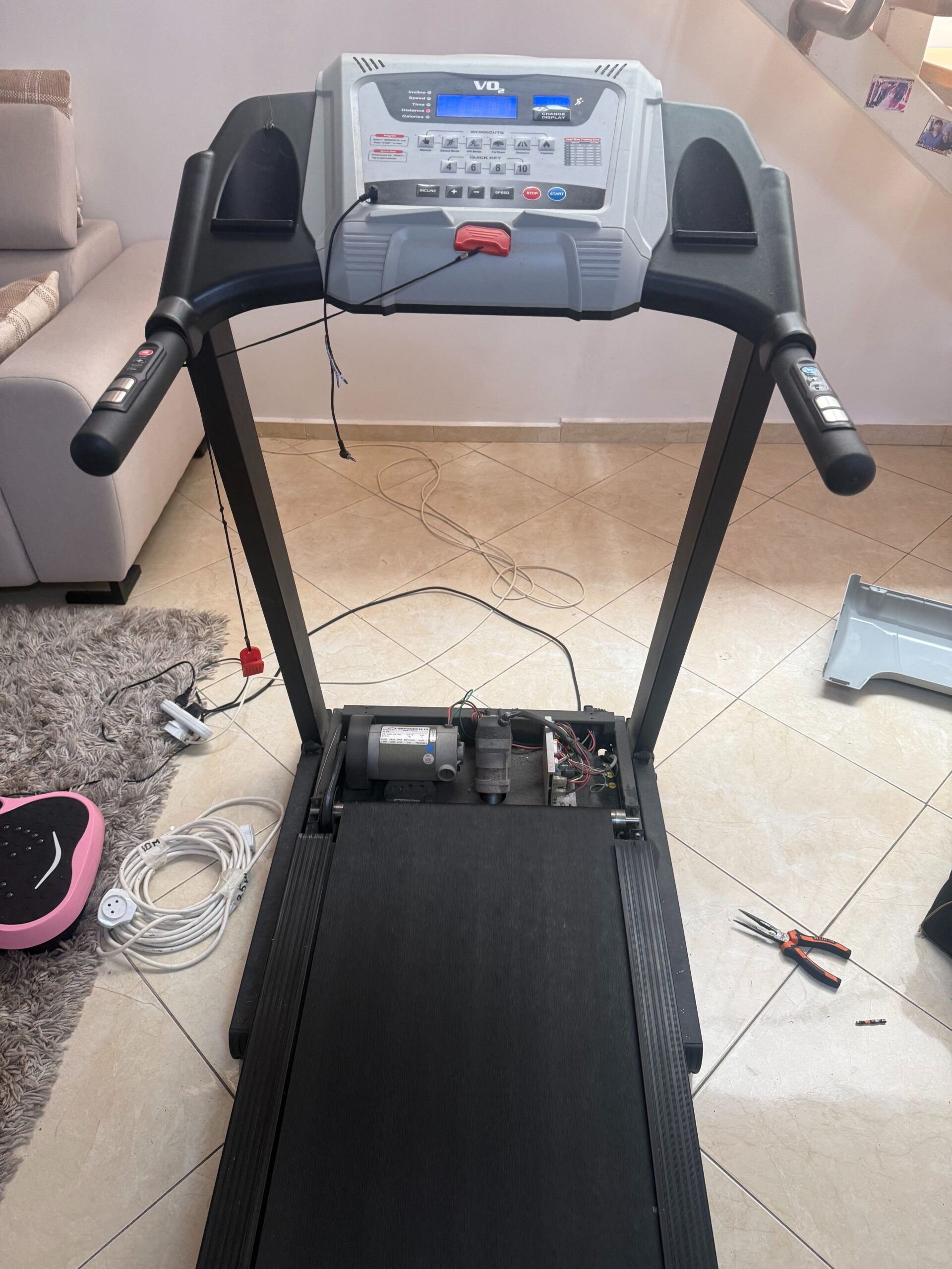 תיקון הליכון VO2 Move Pro 490 באשקלון — החלפת רצועת הליכה